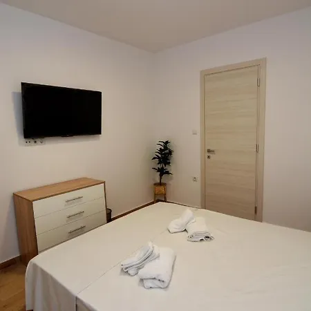 Blue Lagoon 3 * Kavala