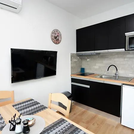 Blue Lagoon 3 公寓