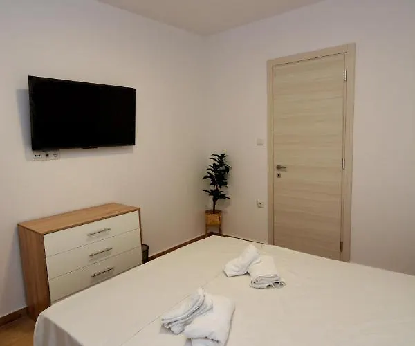 Blue Lagoon 3 * Kavala