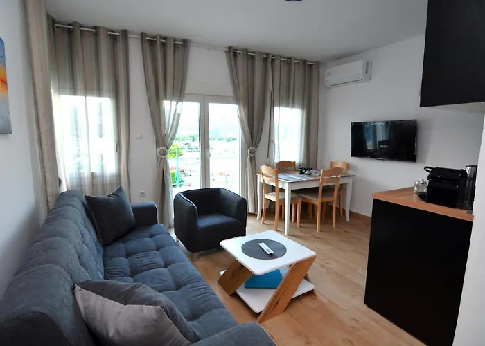 Blue Lagoon 3 Cavala